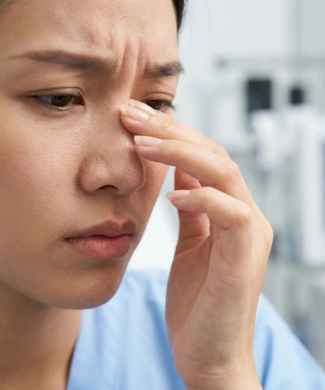 Doctor consultation for enlarged pores and skin texture concerns at The Ritz Clinic Malaysia